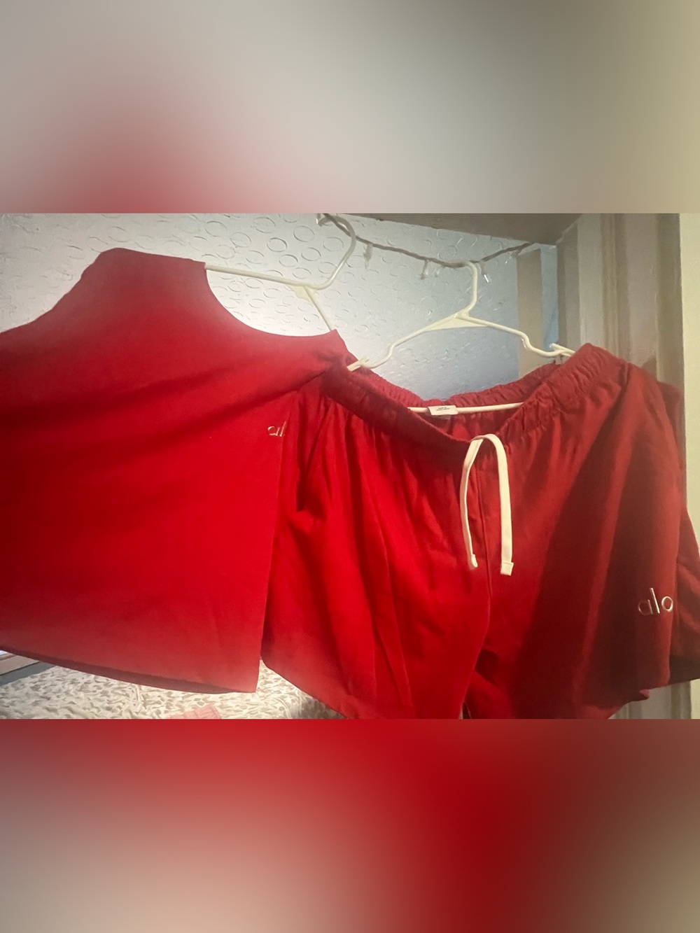 ALO Yoga set Red with White Logo